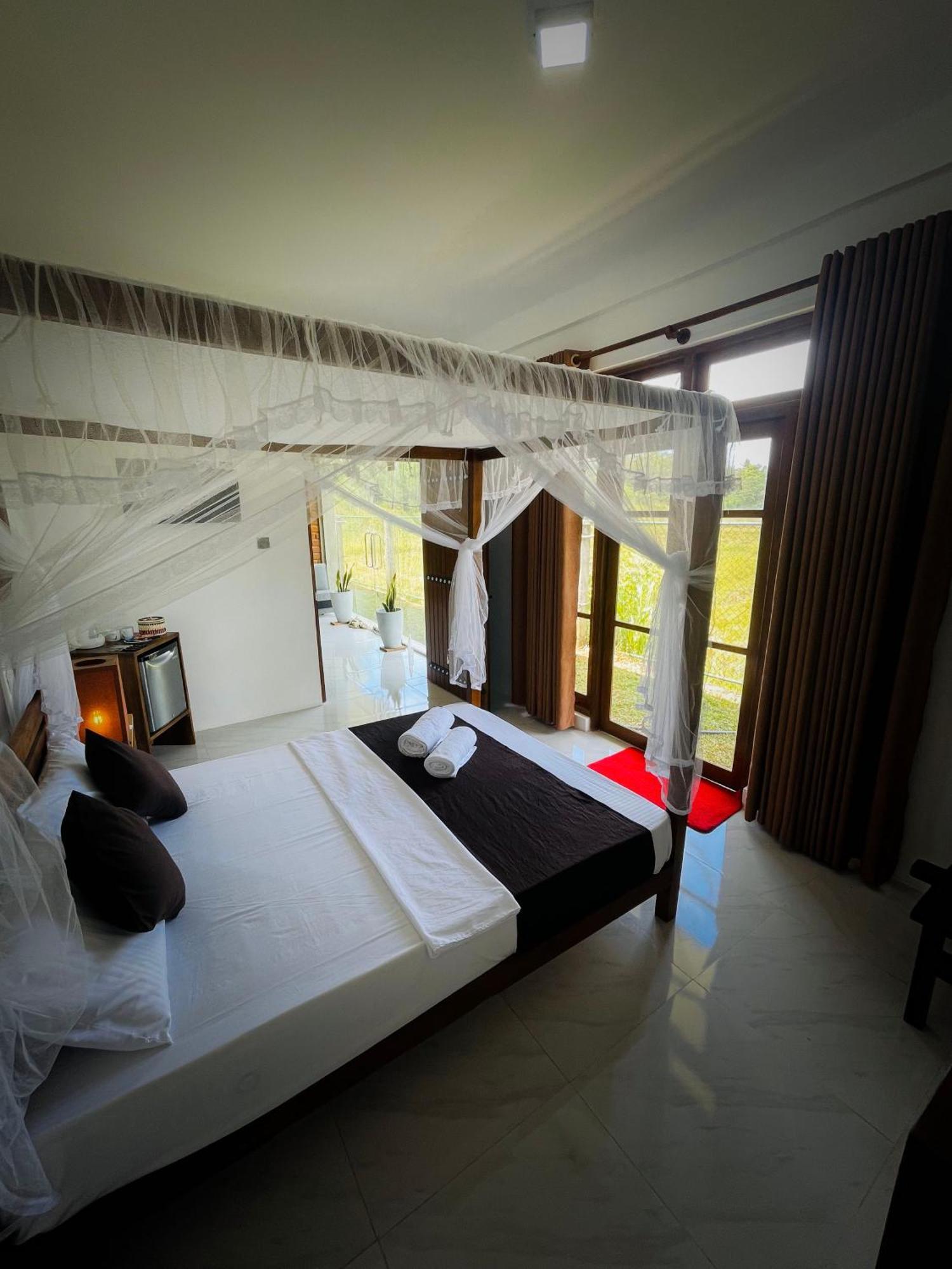 The Lotus Villa Sigiriya Exterior photo