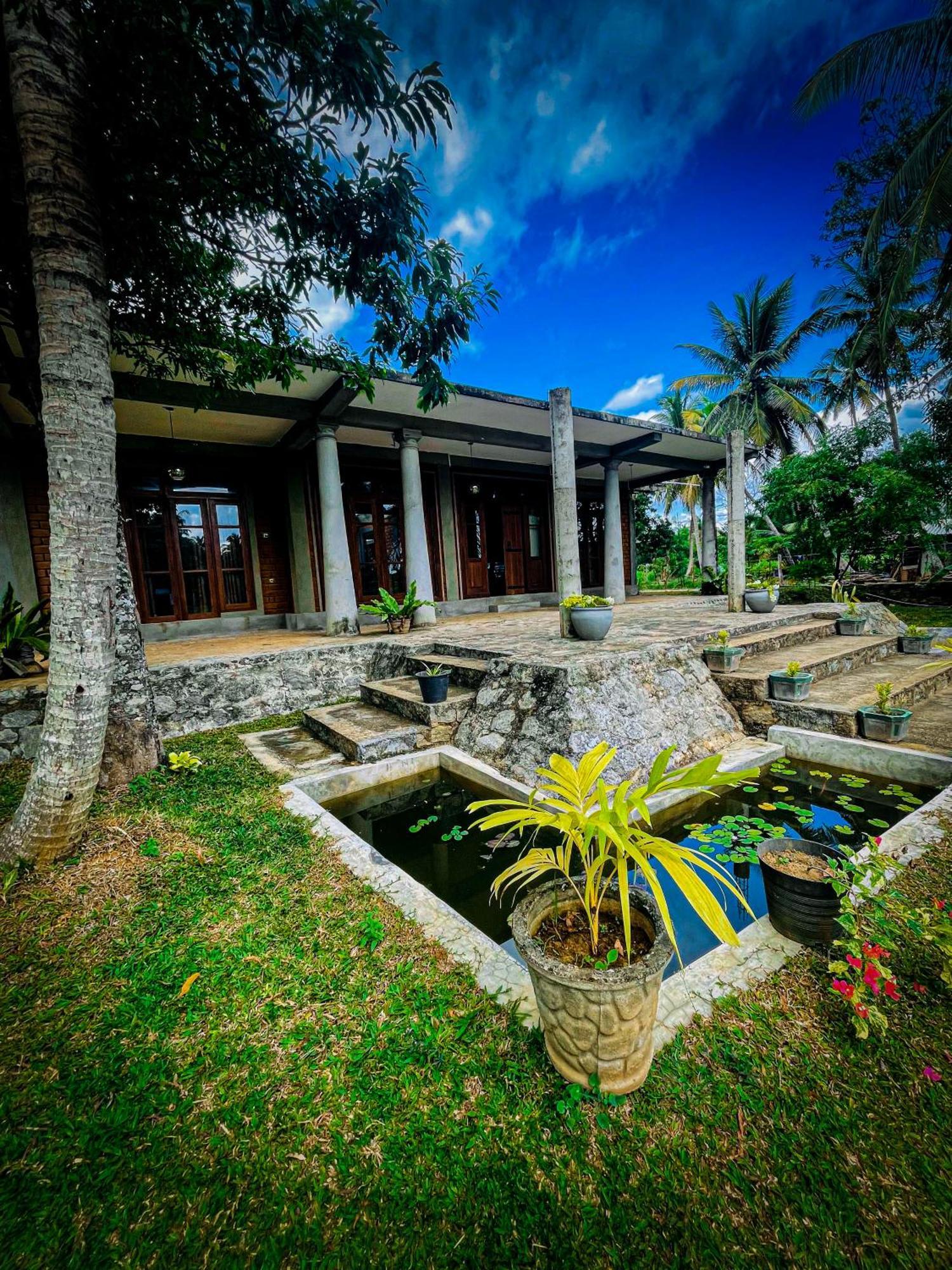 The Lotus Villa Sigiriya Exterior photo